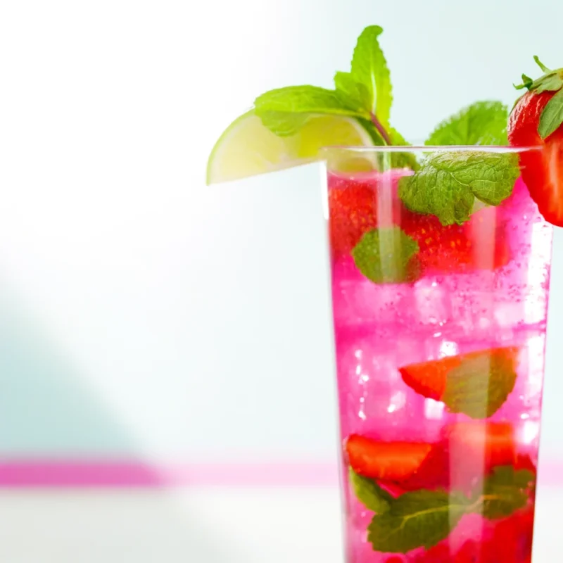 Refreshing healthy summer drinks for hostel students — doctor's guide
